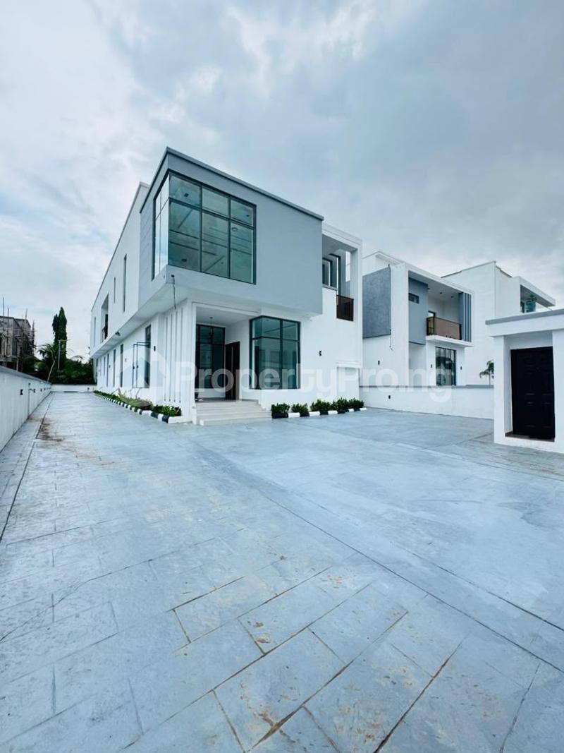 5 bedroom House for sale Ajiwe Ajah Lagos