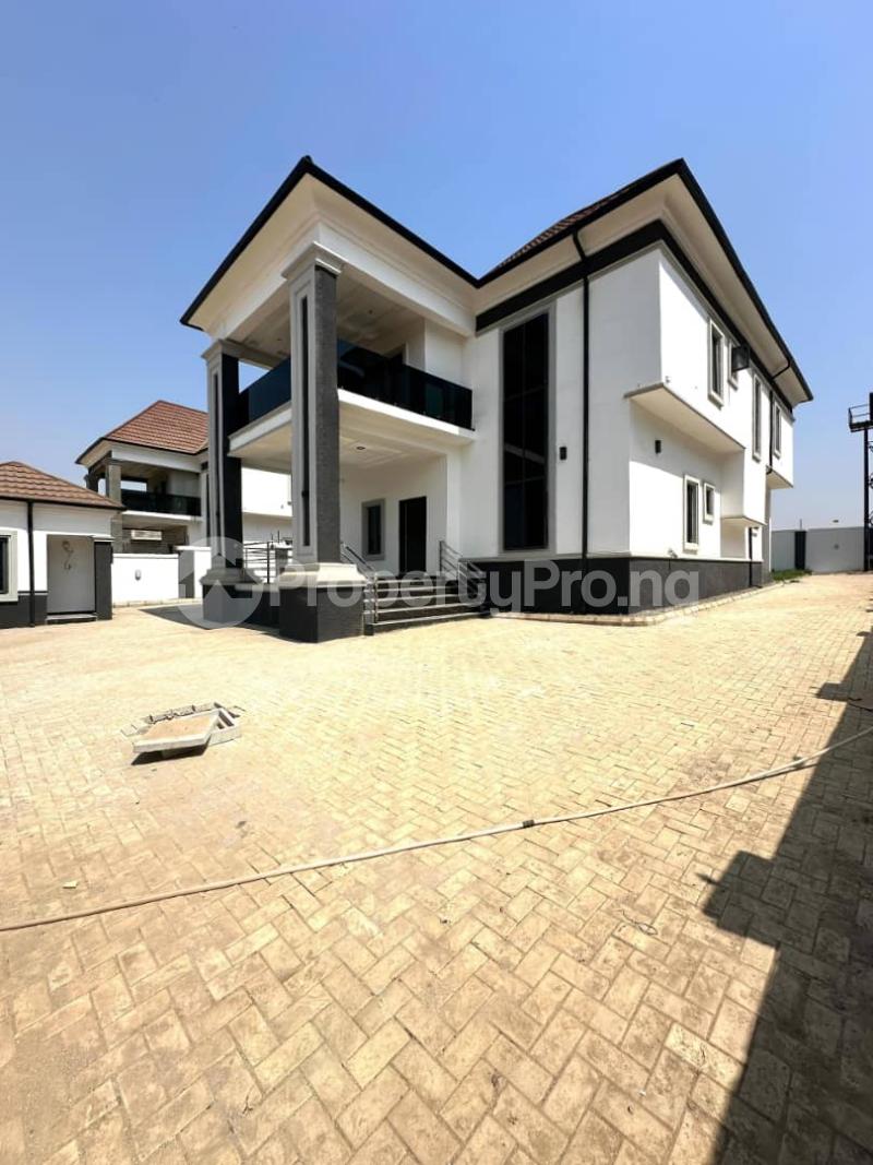 5 bedroom House for sale Idu Abuja