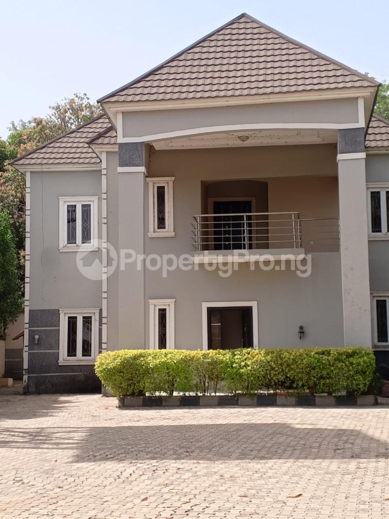 5 bedroom House for sale Angwan Rimi Gra Kaduna North Kaduna
