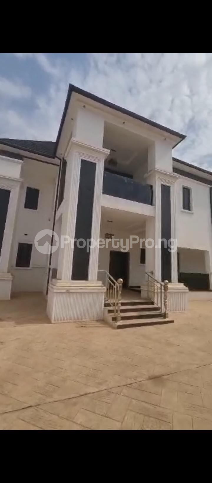 5 bedroom House for sale Galadimawa Abuja