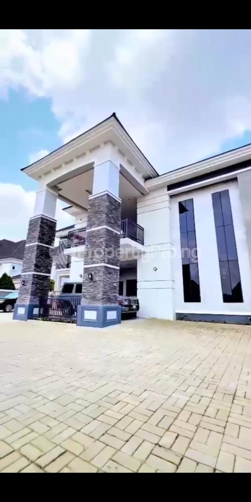 5 bedroom House for sale Guzape Abuja