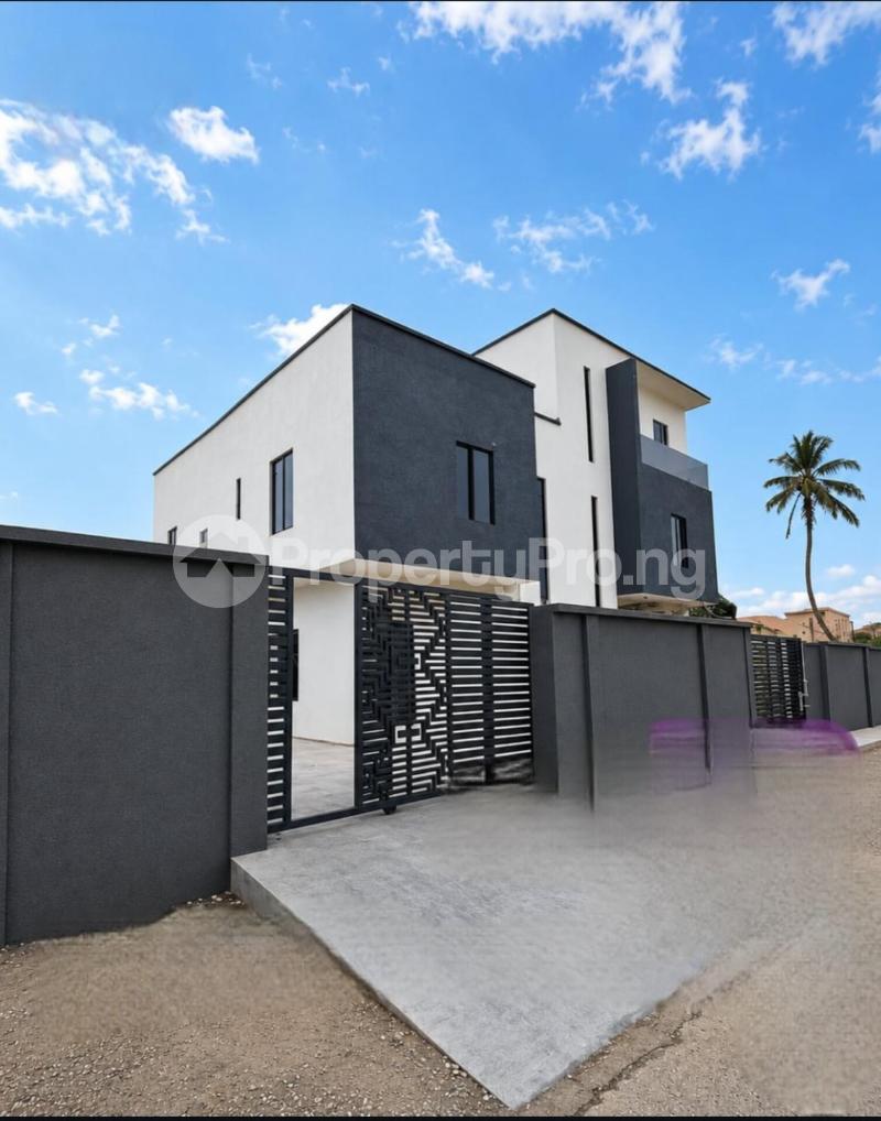 3 bedroom House for sale Adeniyi Jones Ikeja Lagos