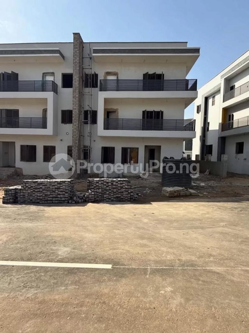 5 bedroom House for sale Lokogoma Abuja