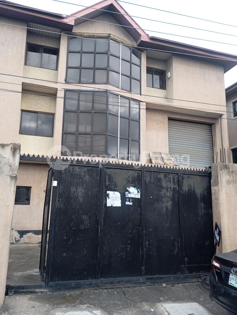 5 bedroom Commercial Property for rent Kayode Oluwole Street Balogun Ikeja Lagos
