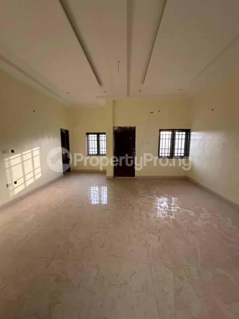 7 bedroom House for sale Kado Abuja