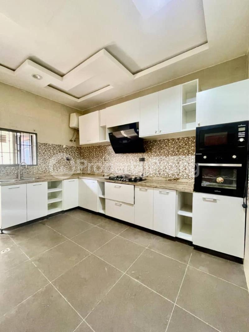 4 bedroom House for rent Jahi Abuja
