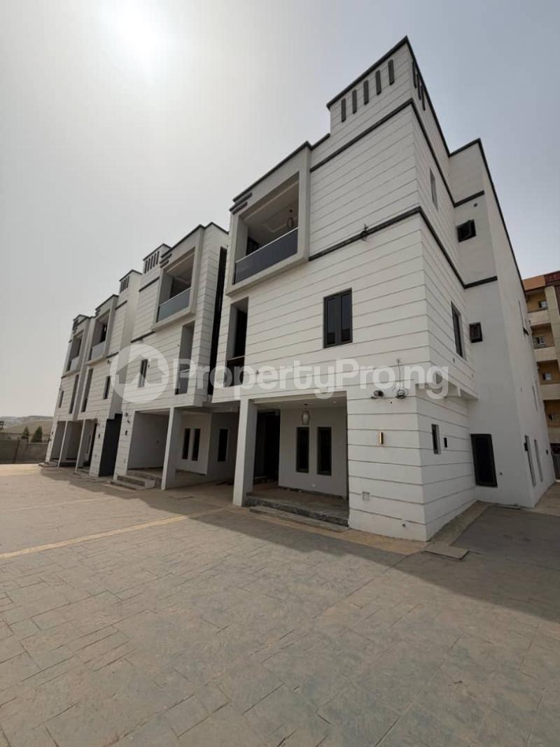 5 bedroom House for sale Wuye Abuja