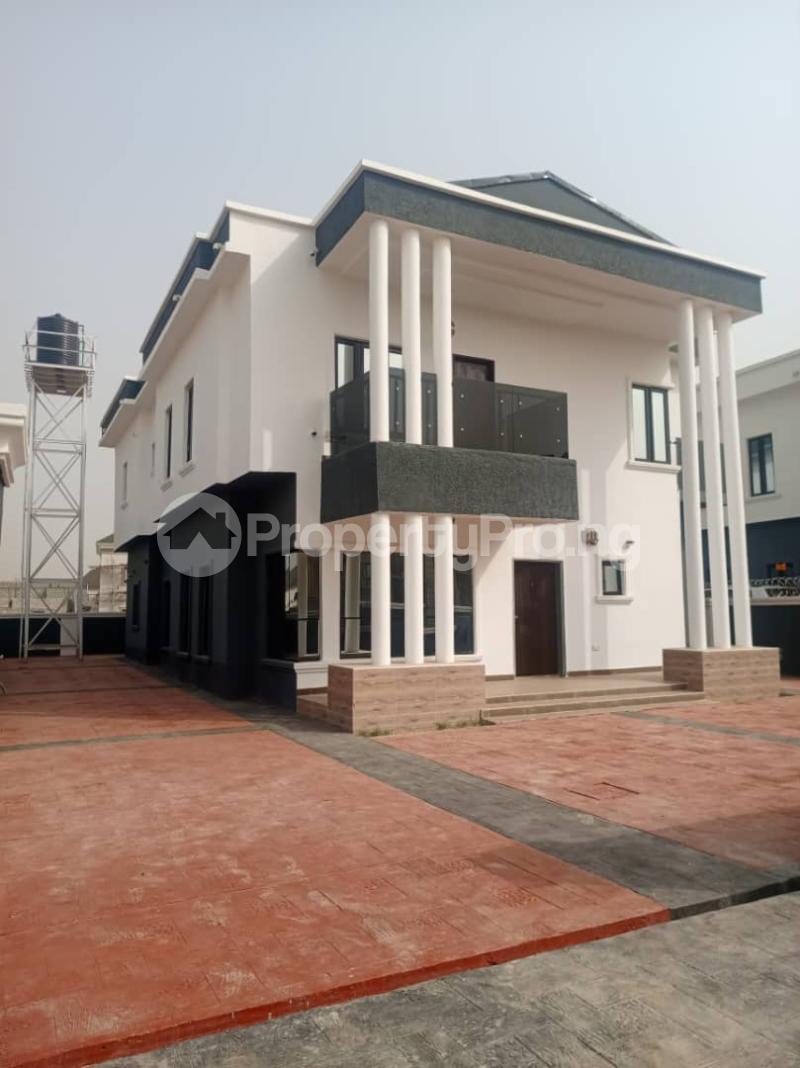 5 bedroom House for sale Along Von, Airport Road Lugbe Abuja