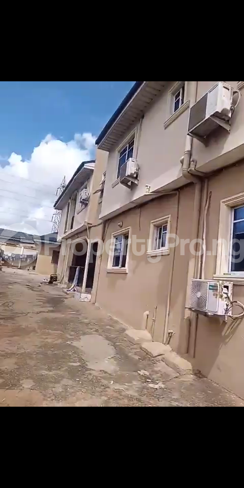3 bedroom House for sale Ejigbo Lagos