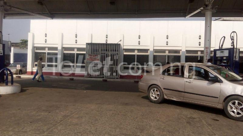 Commercial Property for rent Itire Road Lagos