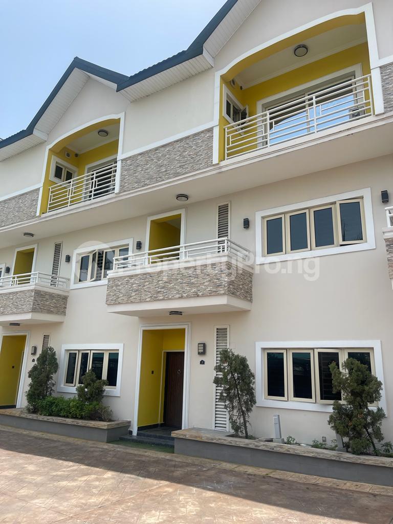 10 bedroom House for rent Lekki Phase 1 Lekki Lagos