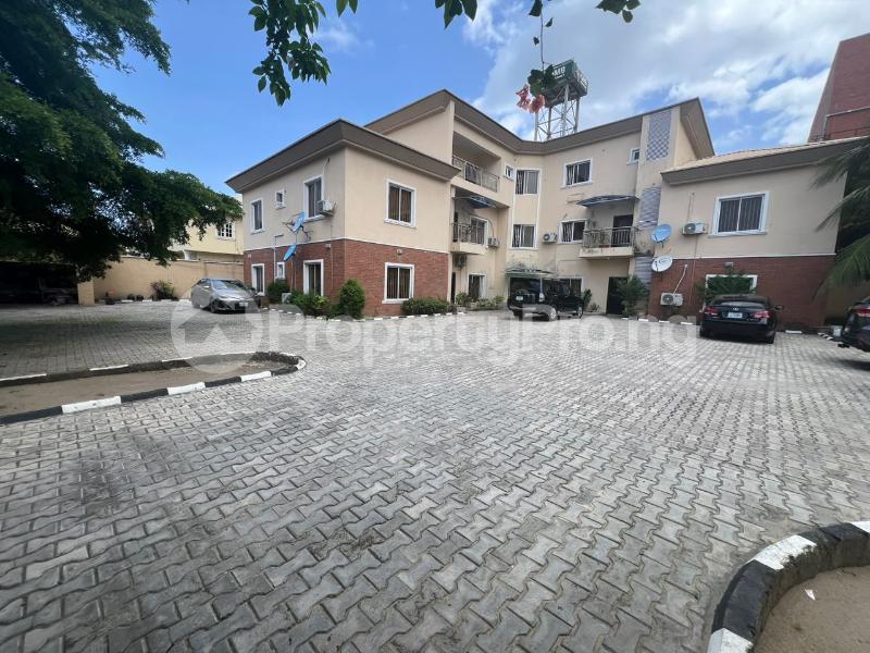 5 bedroom Flat / Apartment for sale Lekki Phase 1 Lekki Lagos