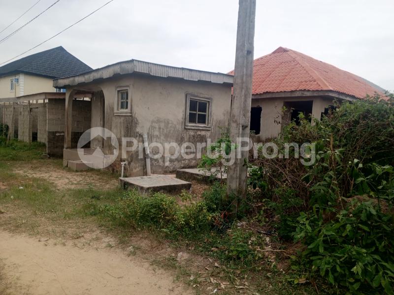 5 bedroom Flat / Apartment for sale Gbopa Igbogbo Ikorodu Lagos