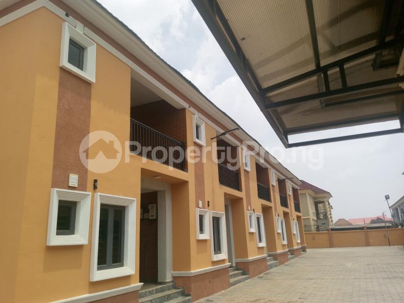 2 bedroom House for sale Dawaki Opposite Efab Bridge , Lfc Gwarinpa Abuja