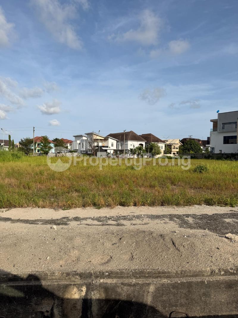 10 bedroom Land for sale Pinnock Beach Gate Estate Osapa london Lekki Lagos