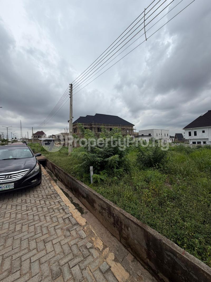Land for sale Engr Lere Adigun Gra. Akobo Ibadan Oyo - 0