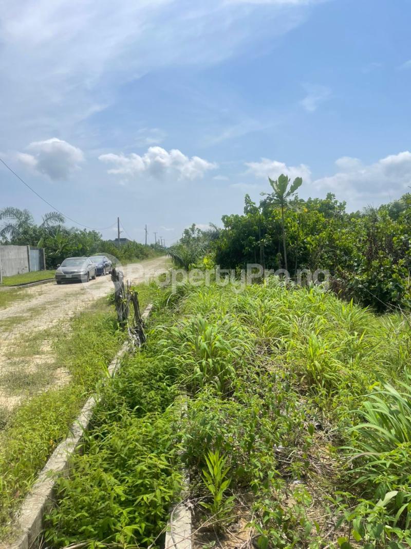 Land for sale Abijo G.r.a Abijo Ajah Lagos