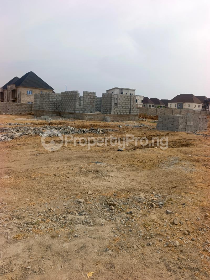 5 bedroom Land for sale Behind Shalom Estate Airport Road, Sabon Lugbe, Lugbe District, Lugbe Abuja