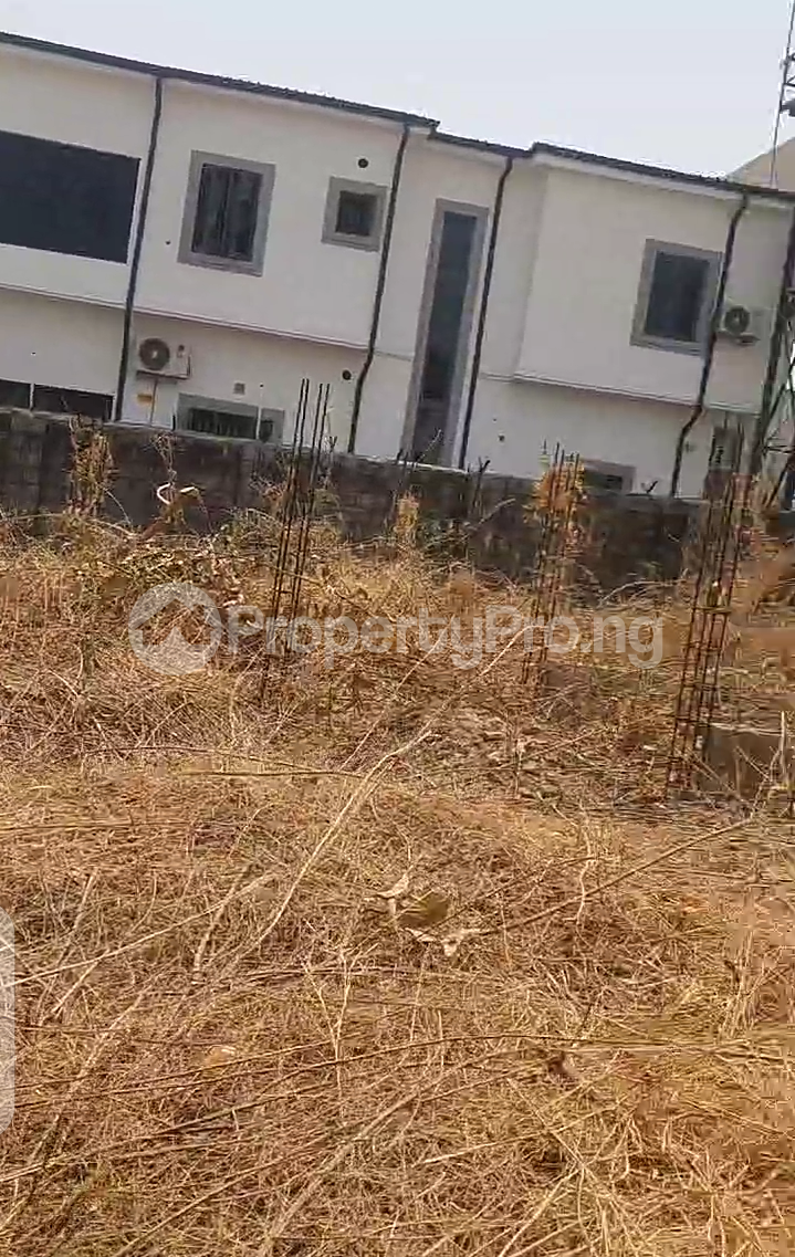 Land for sale Along Von Road Lugbe Abuja
