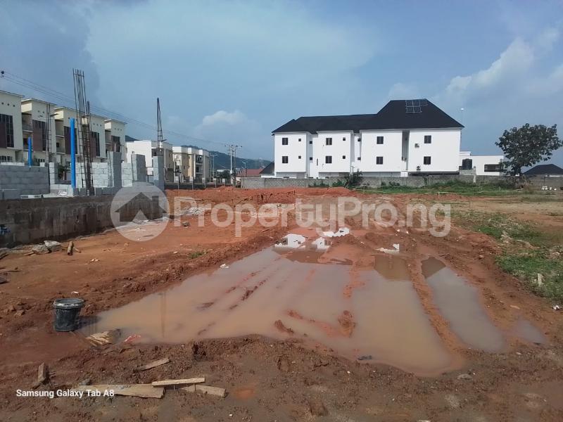 Land for sale Jamie Off Living Faith Before Gilmore Jahi Abuja