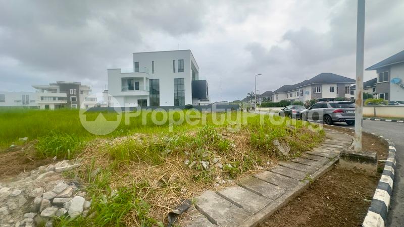 Land for sale Pinnock Beach Estate Osapa london Lekki Lagos - 0