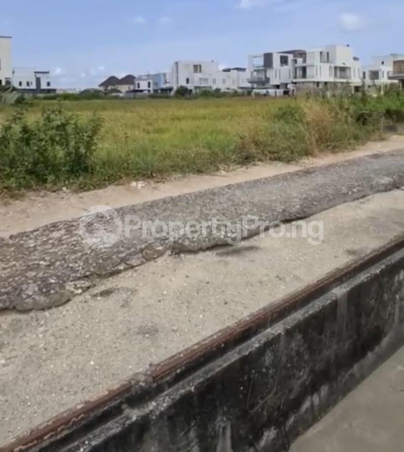 Land for sale Pinnock Beach Estate Osapa london Lekki Lagos