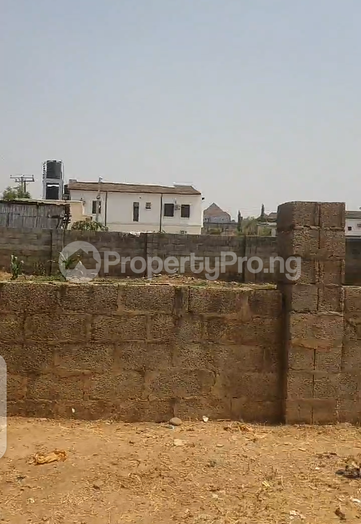 Land for sale Along Von Road Lugbe Abuja