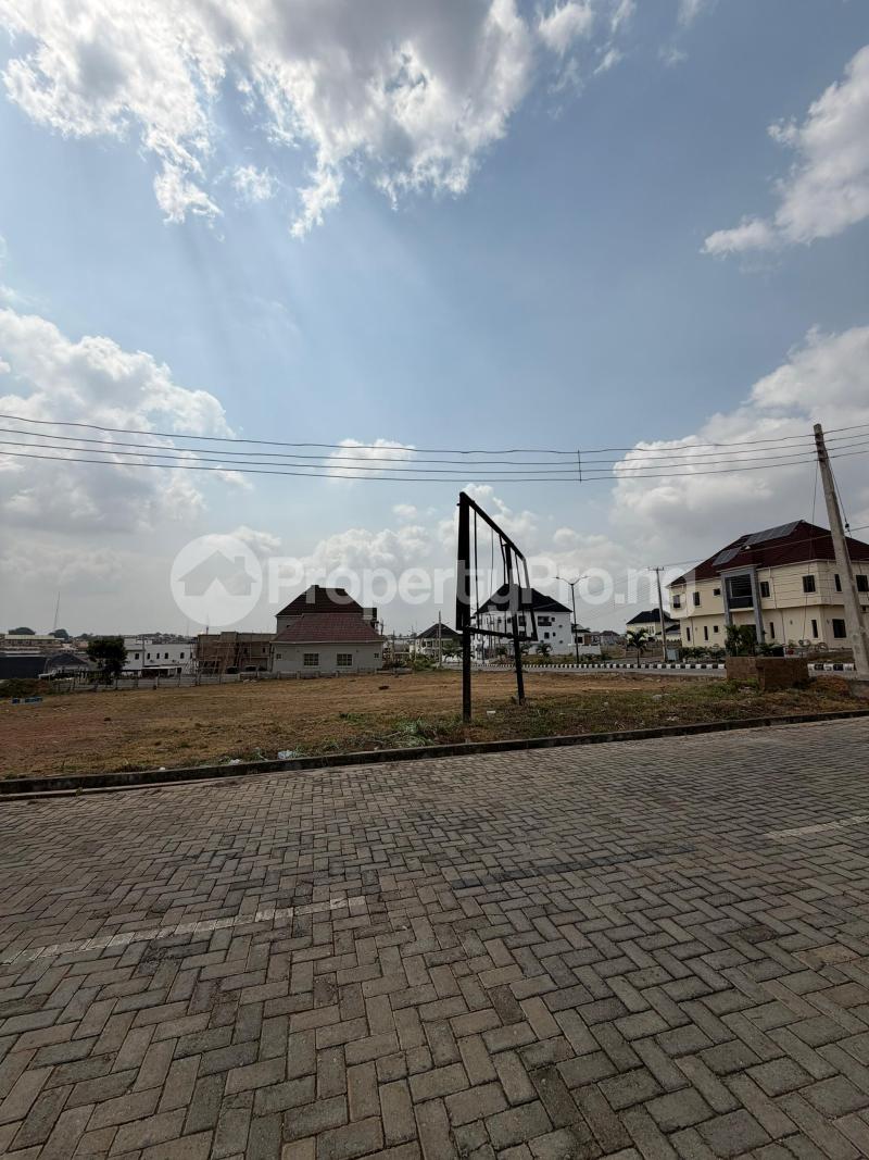 Land for sale Engr Lere Adigun Gra, Basorun Ibadan Oyo
