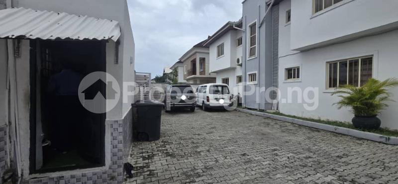Land for sale Off Admiralty Way Lekki Phase 1 Lekki Lagos