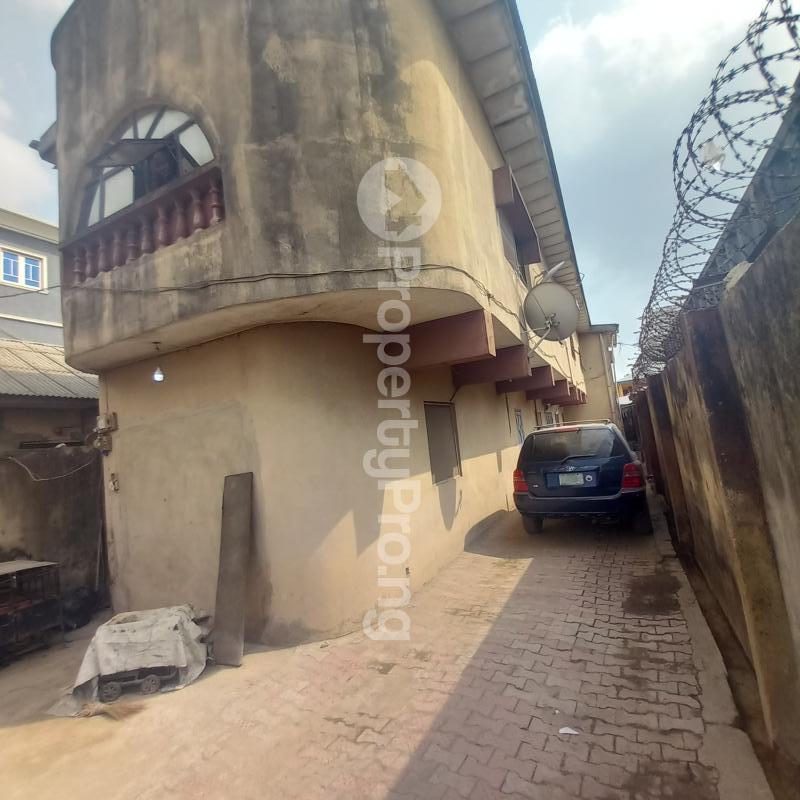 2 bedroom Flat / Apartment for rent Onike Iwaya Yaba Lagos