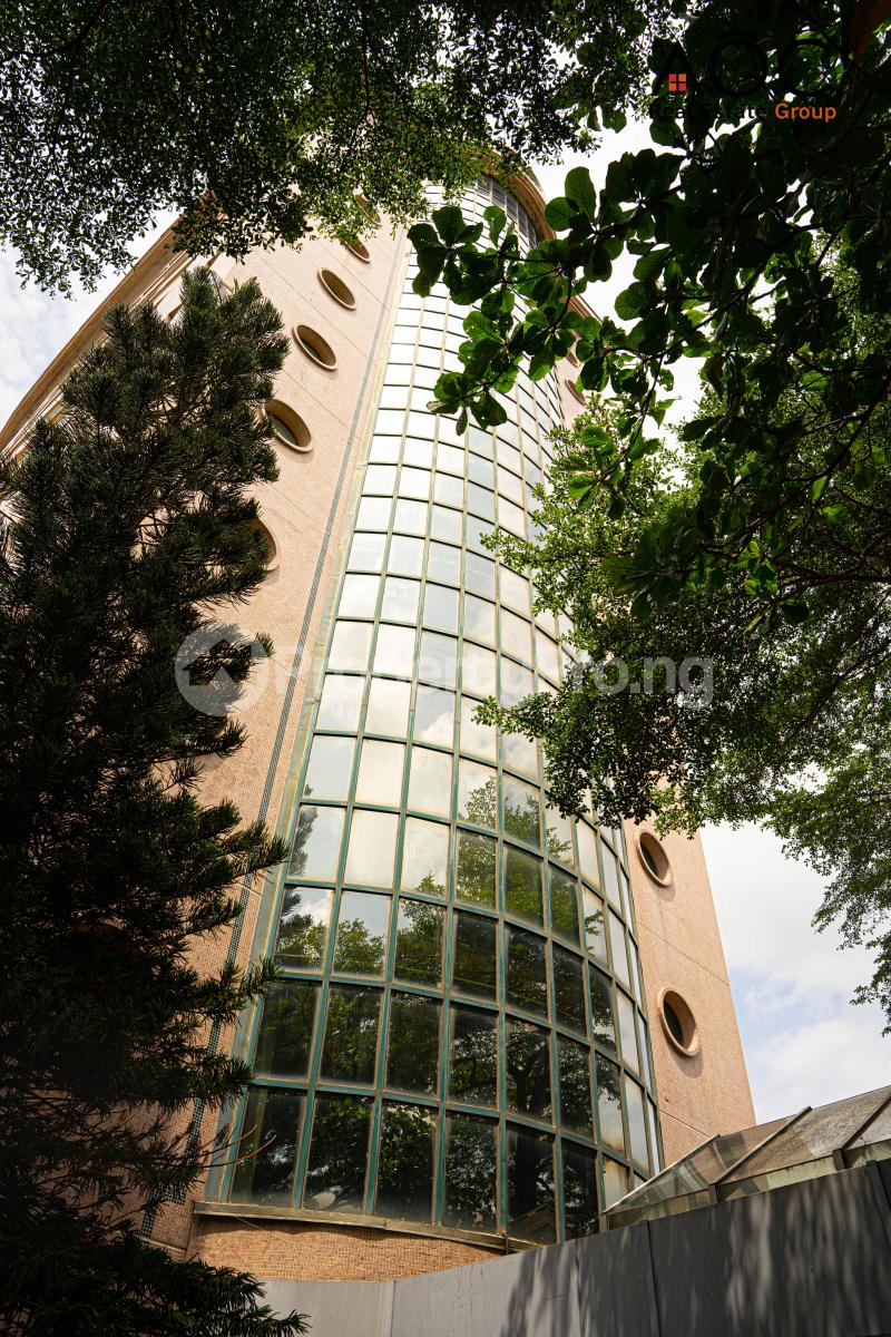 Commercial Property for rent Ligali Ayorinde Victoria Island Lagos