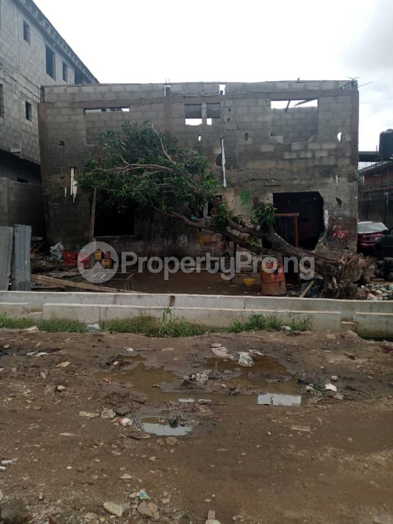 Land for sale Off St. Finbarrs College Road, Akoka, Lagos.( Close To University Of Lagos) Akoka Yaba Lagos