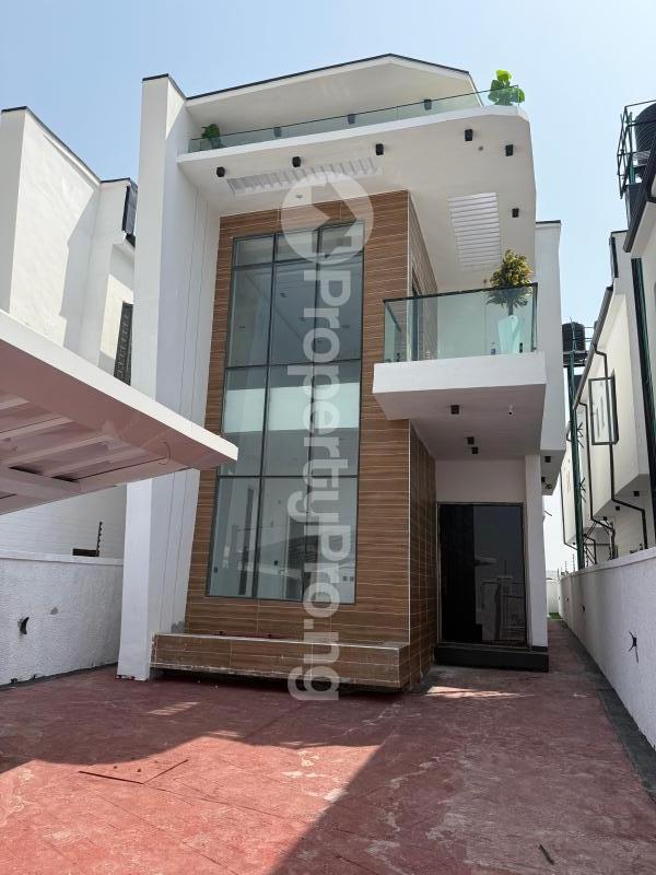 5 bedroom House for sale Ado Ajah Lagos