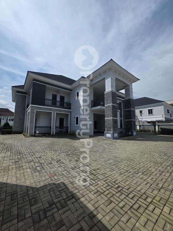 5 bedroom House for sale Nnpc Guzape Abuja - 0