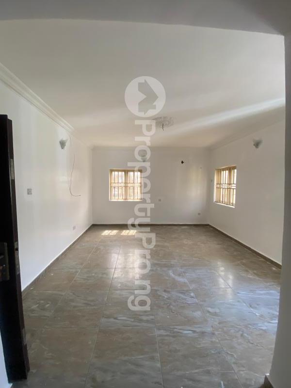 3 bedroom Flat / Apartment for rent chevron Lekki Lagos