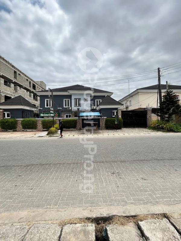 10 bedroom Commercial Property for sale Lekki Phase 1 Lekki Lagos