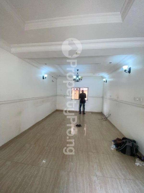 3 bedroom Flat / Apartment for rent Osapa london Lekki Lagos