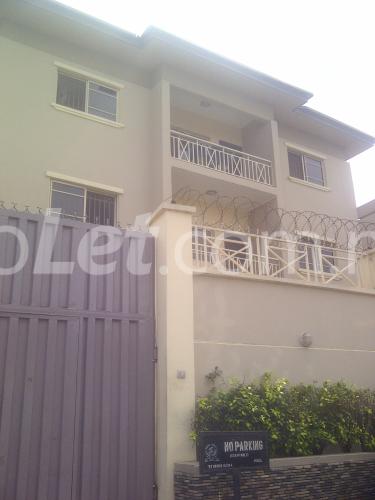 3 bedroom Flat / Apartment for rent Omoniyi Street Ketu Kosofe/Ikosi Lagos