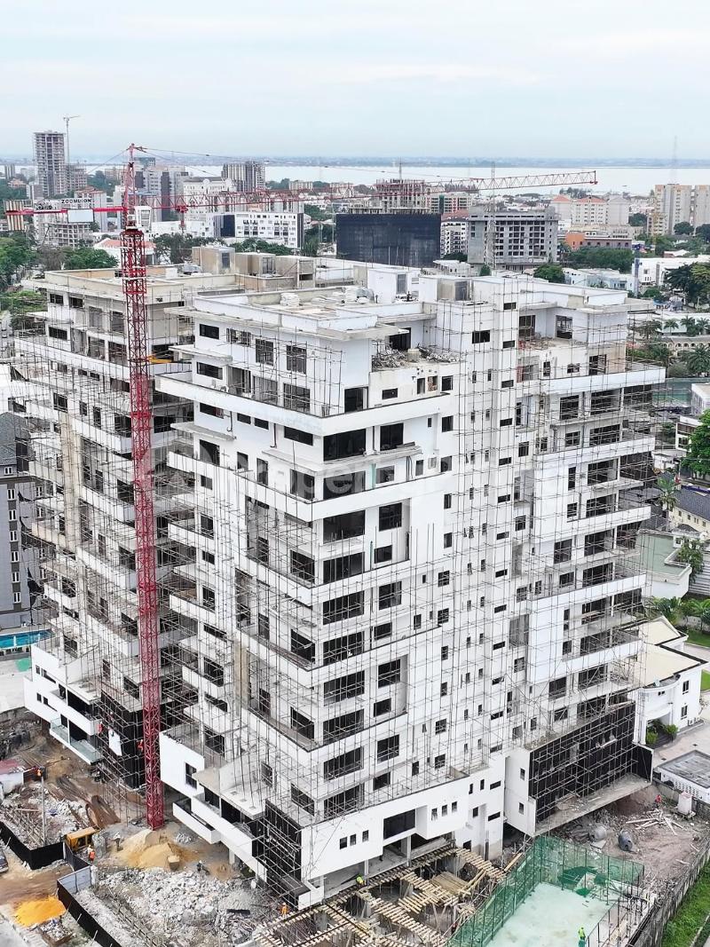 4 bedroom Flat / Apartment for sale Burdillon Estate Ikoyi Lagos