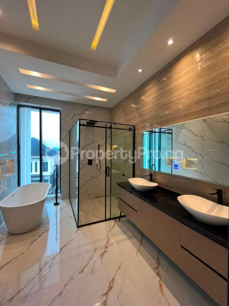 5 bedroom House for sale Ikota Lekki Lagos