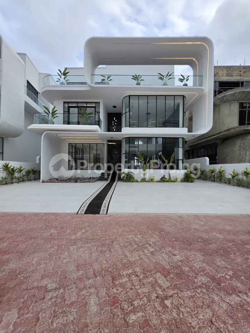 5 bedroom House for sale Osapa london Lekki Lagos
