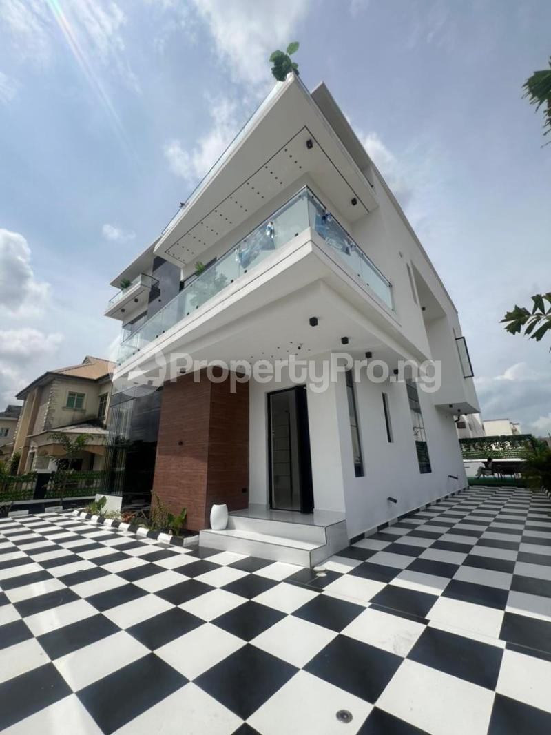 5 bedroom House for sale Sangotedo Ajah Lagos