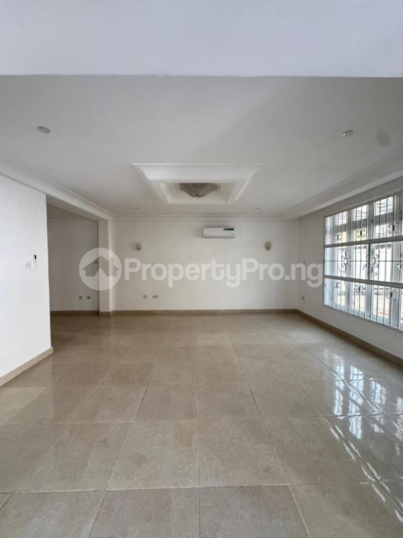 5 bedroom House for rent Ikoyi Lagos