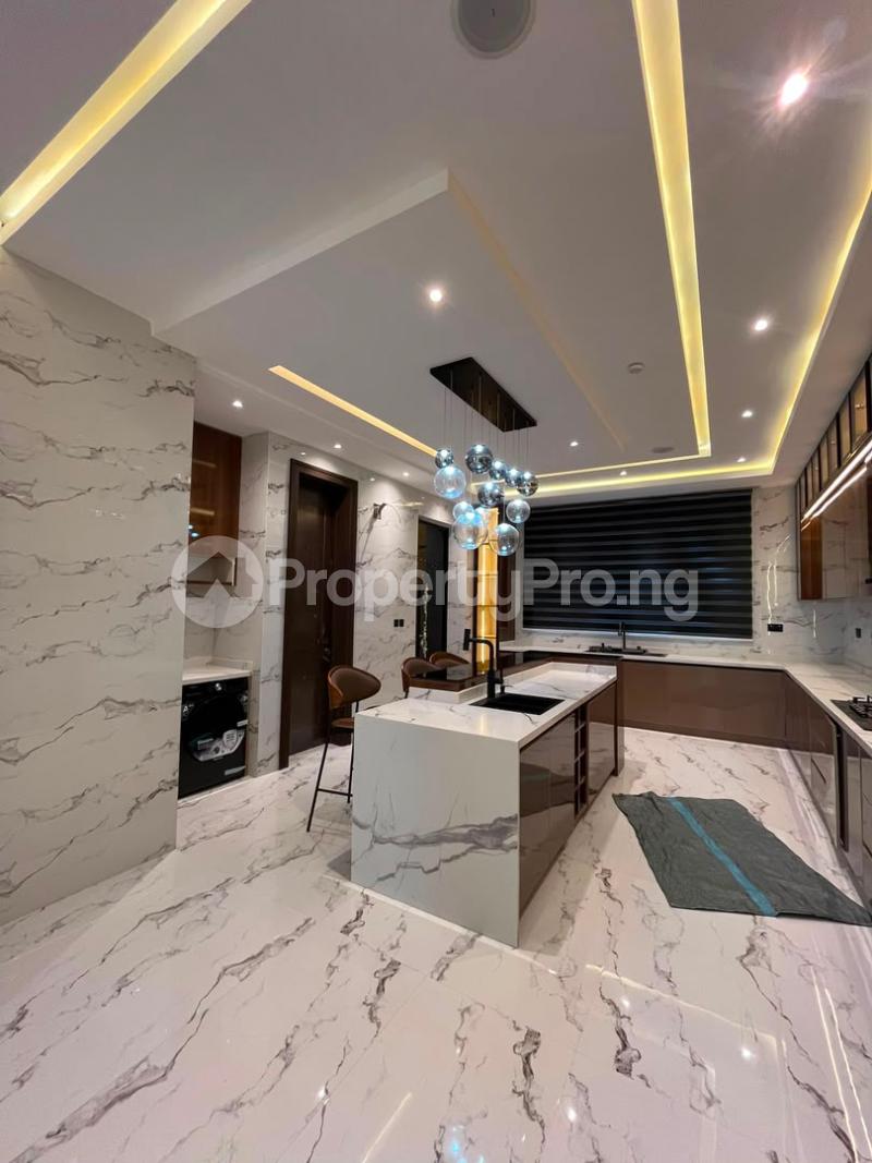 5 bedroom House for sale Ikota Lekki Lagos