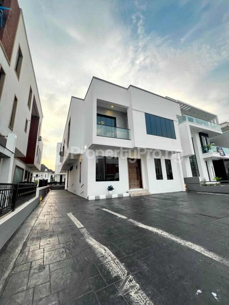 5 bedroom House for sale Ikota Lekki Lagos