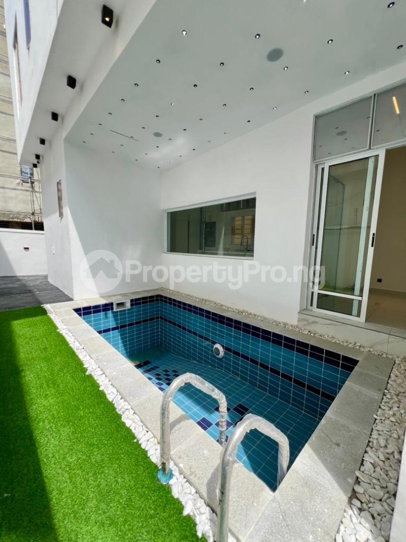 5 bedroom House for sale Osapa london Lekki Lagos