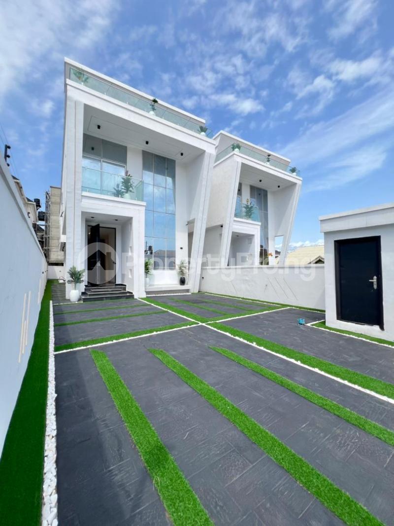 5 bedroom House for sale Ologolo Lekki Lagos