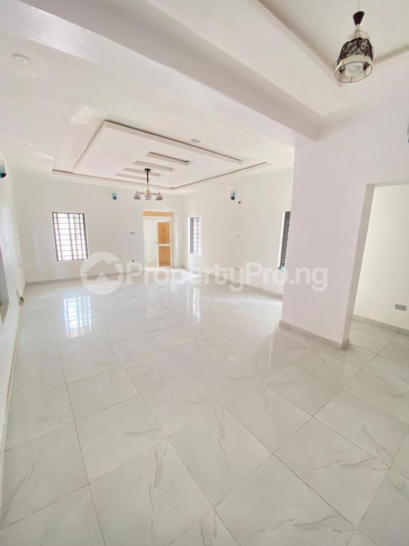 5 bedroom House for rent Ajah Lagos