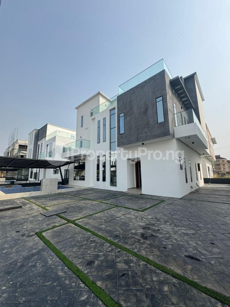5 bedroom House for sale Osapa london Lekki Lagos