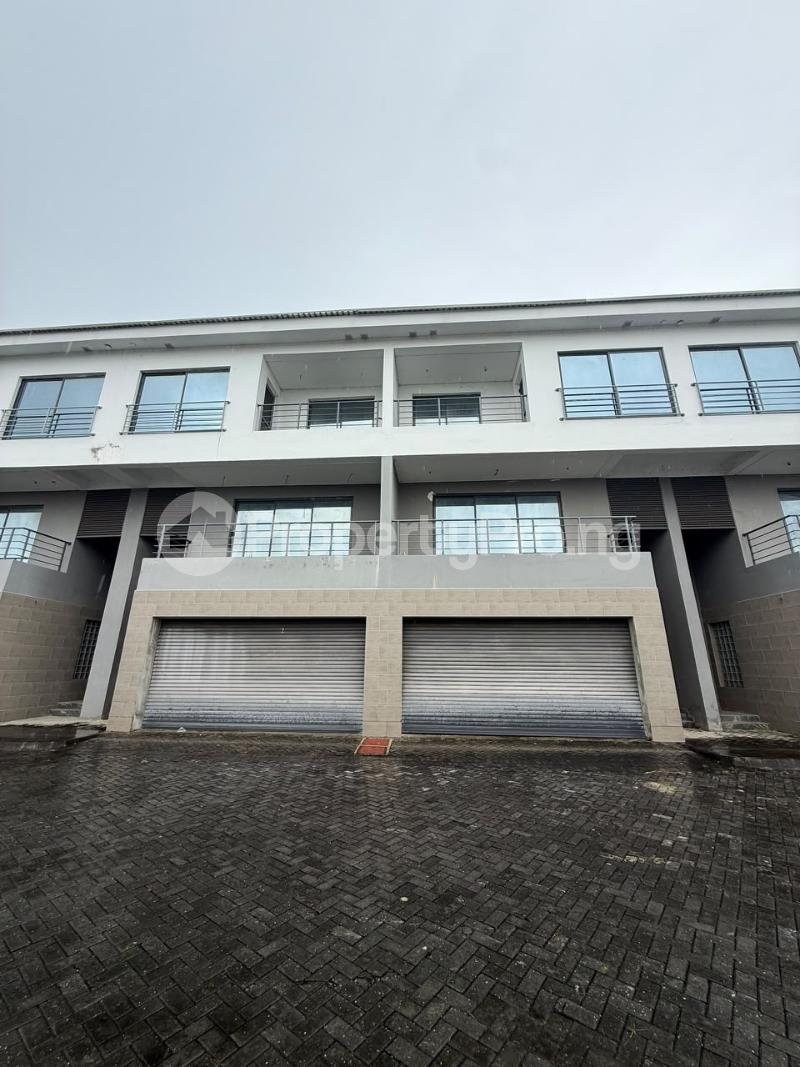 5 bedroom House for rent Chevron Lekki Lagos